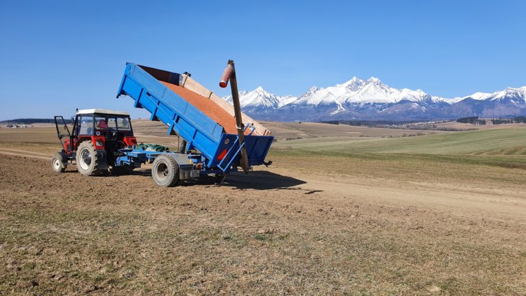 Vlečka Dumper 9t